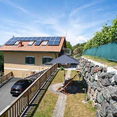 Weinberghaus Am Burgstallkogel Leibnitz Exterior foto